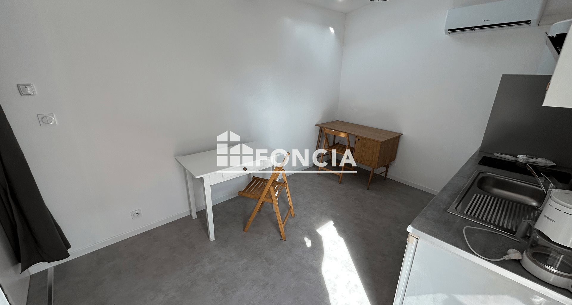 Appartement à louer, 18m², Valence