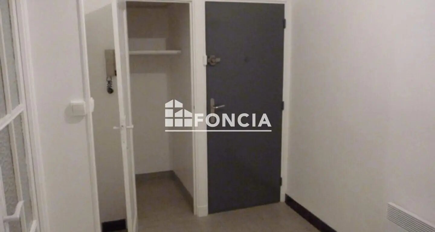 Appartement à louer, 58m², Valence