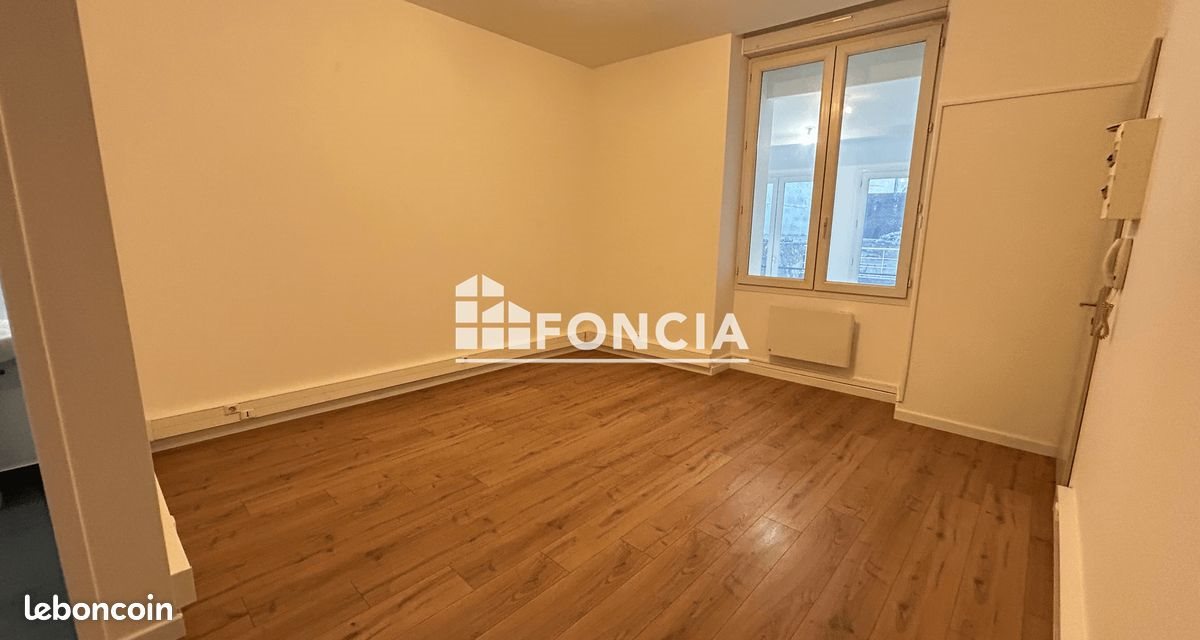 Appartement à louer, 29m², Valence