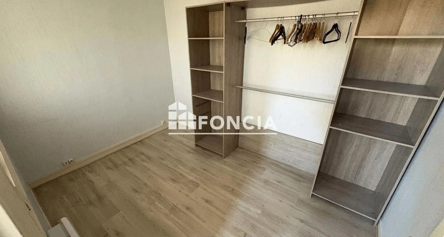 Appartement à louer, 43m², Valence