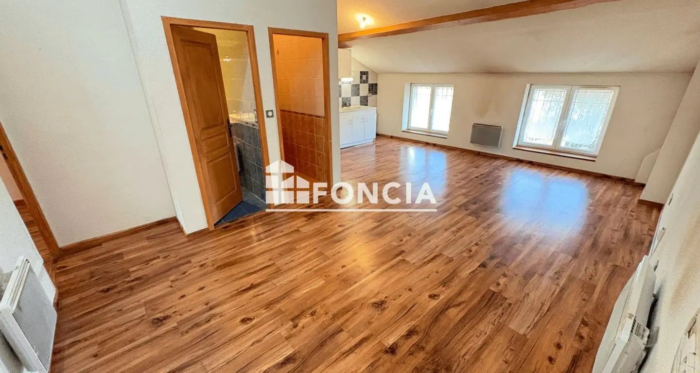 Appartement à louer, 54m², Valence