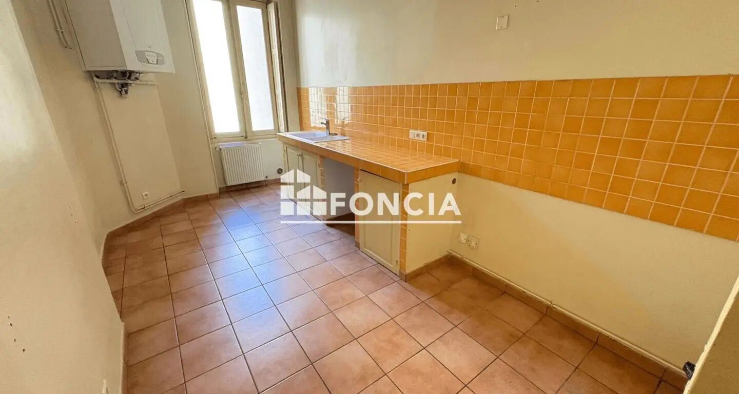 Appartement à louer, 144m², Valence