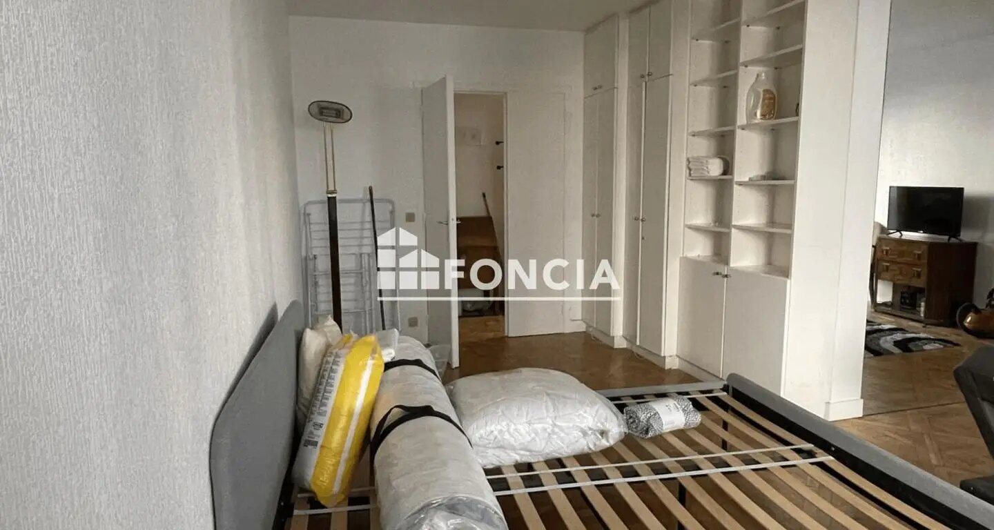 Appartement à louer, 43m², Saint-Maurice