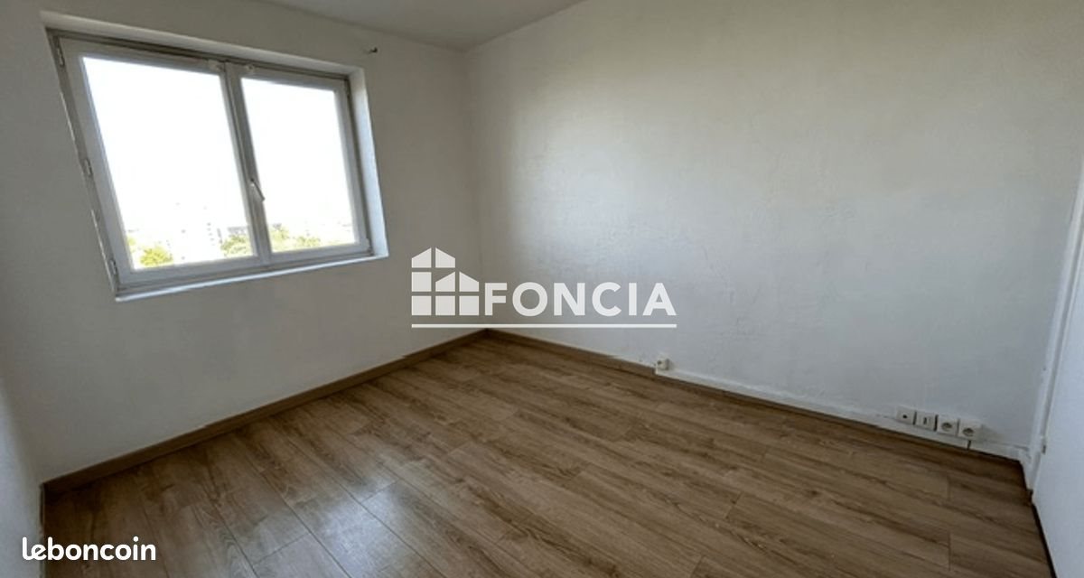 Appartement à louer, 69m², Créteil