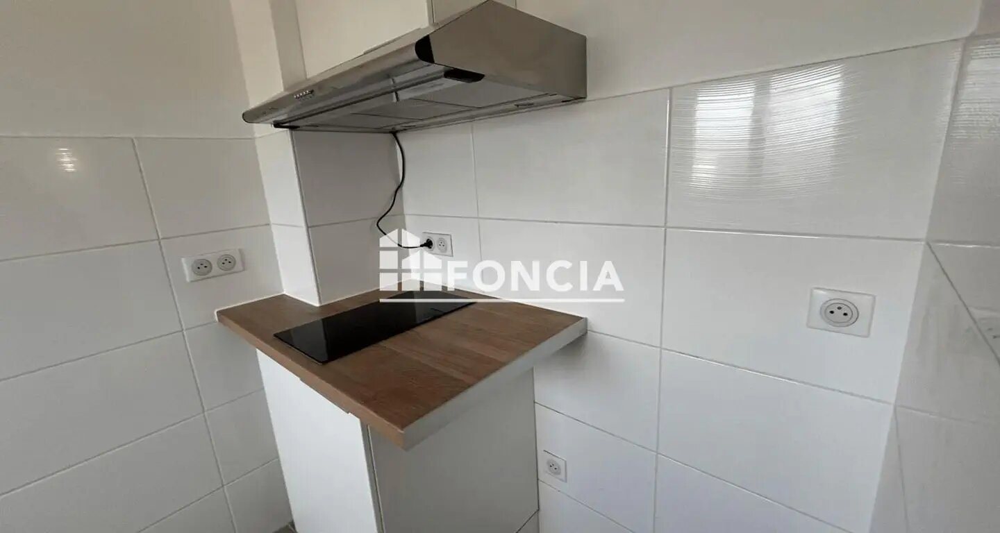 Appartement à louer, 28m², Saint-Maur-des-Fossés