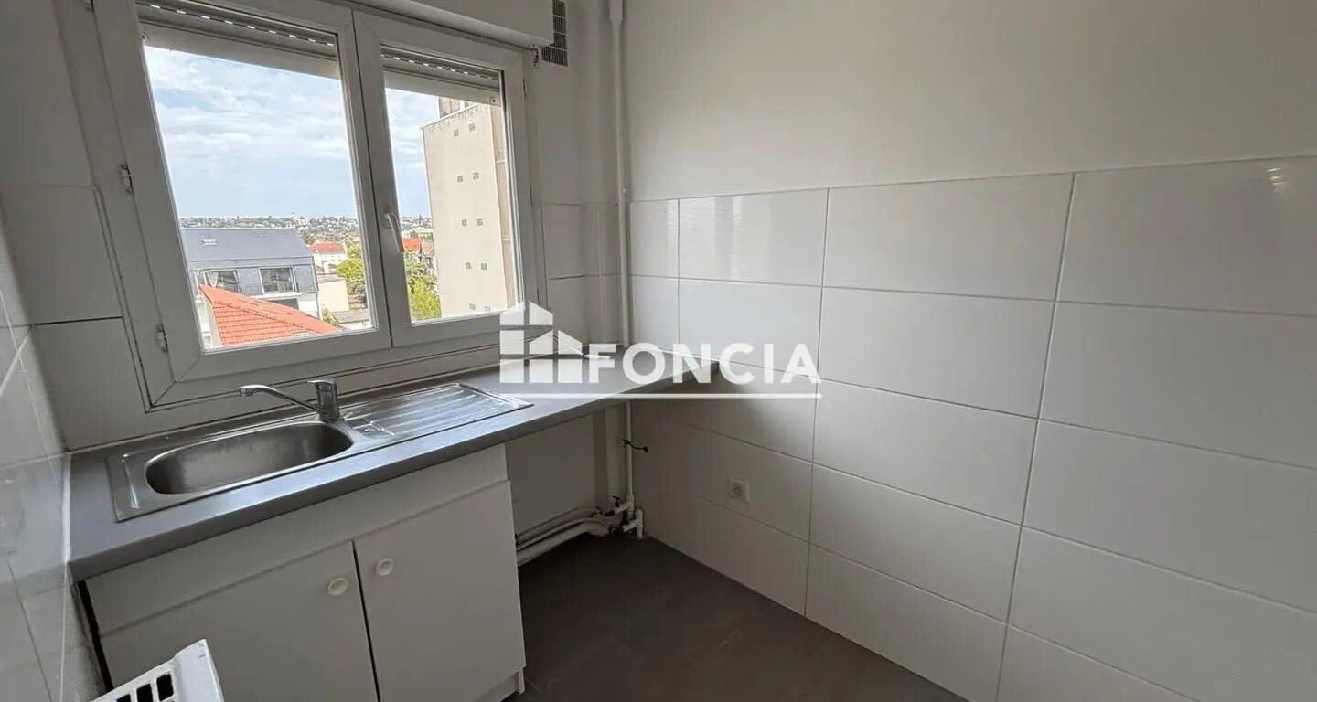 Appartement à louer, 28m², Saint-Maur-des-Fossés
