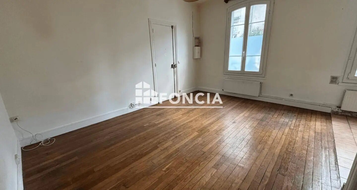 Appartement à louer, 27m², Villejuif