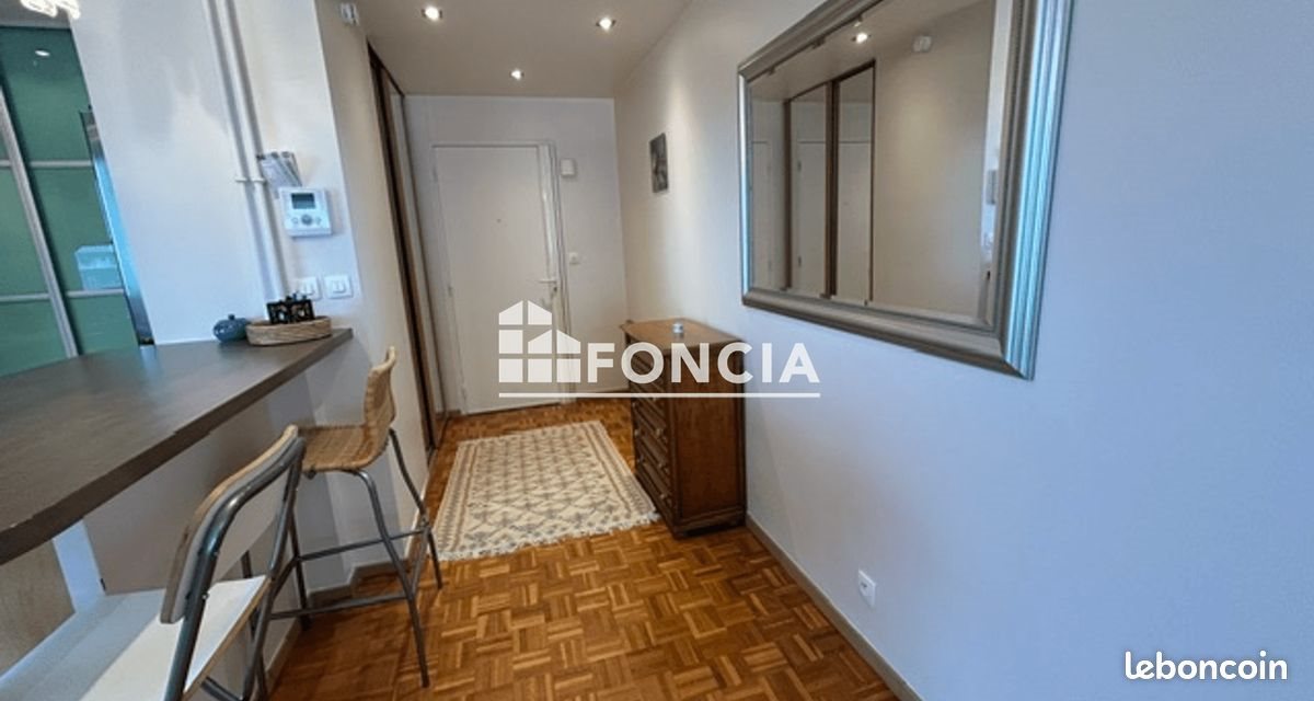 Appartement à louer, 71m², Créteil
