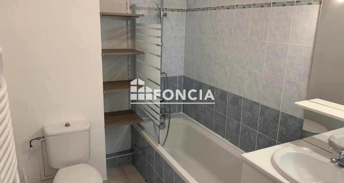 Appartement à louer, 50m², Meythet