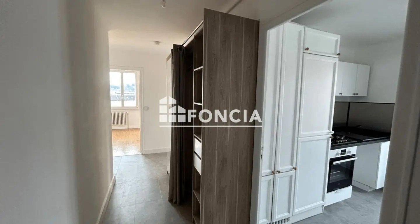 Appartement à louer, 61m², Annecy