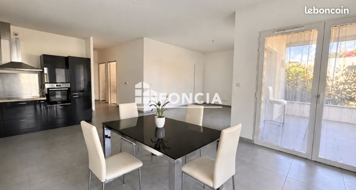 Appartement à louer, 79m², Annecy