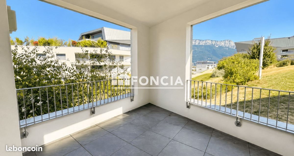Appartement à louer, 79m², Annecy