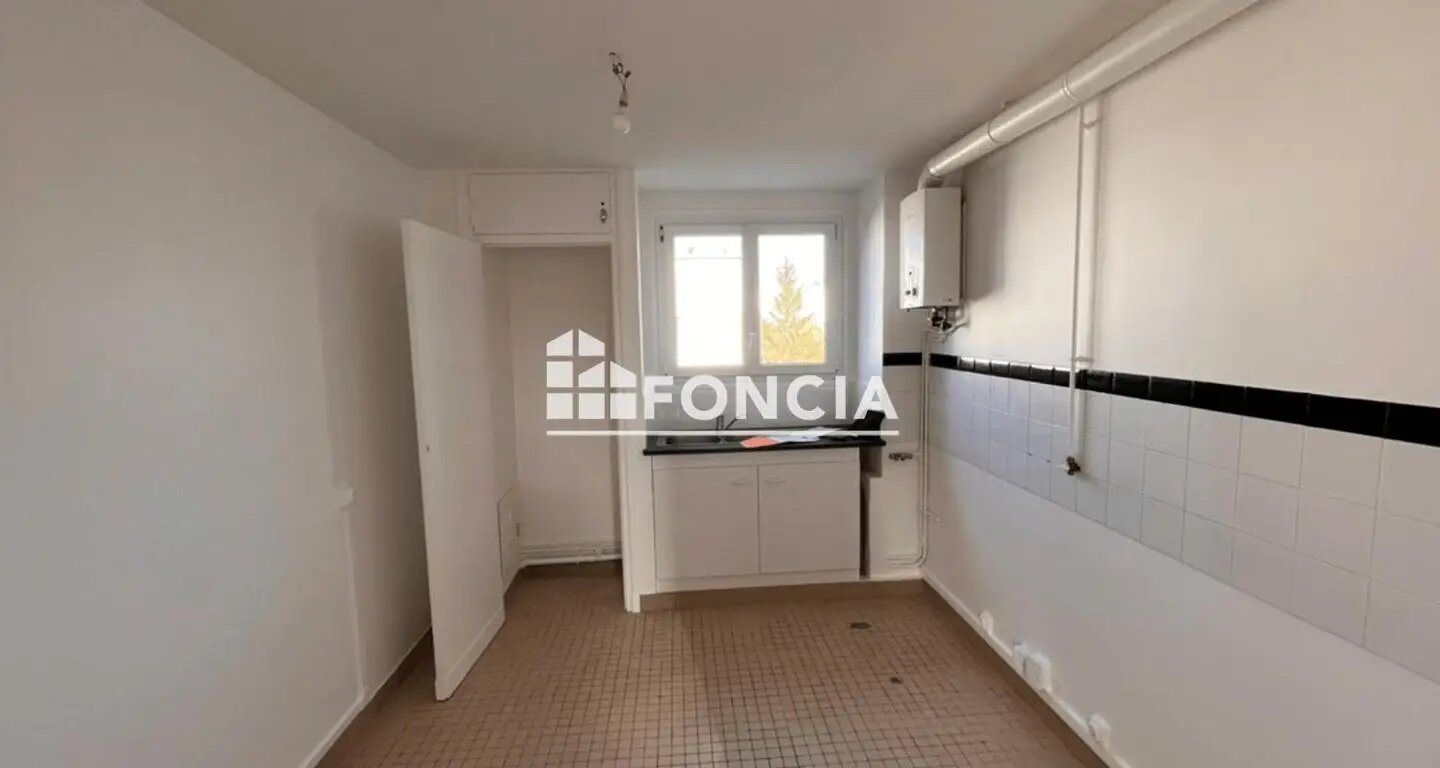 Appartement à louer, 60m², Le Blanc-Mesnil