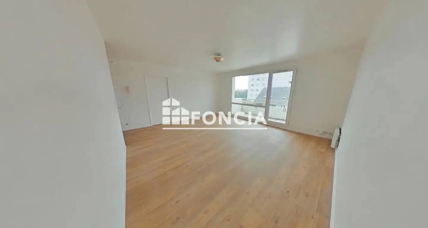 Appartement à louer, 64m², La Courneuve