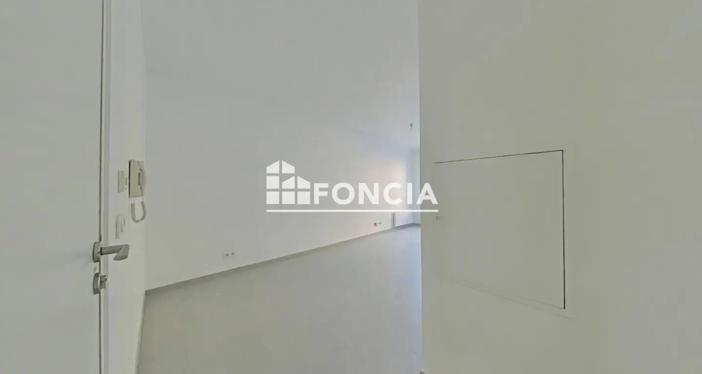 Appartement à louer, 25m², Drancy