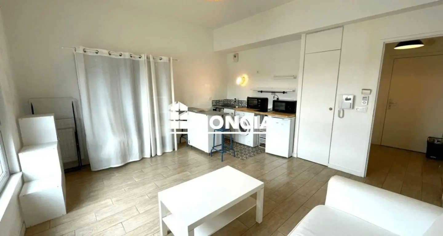 Appartement à louer, 26m², Saint-Ouen-sur-Seine