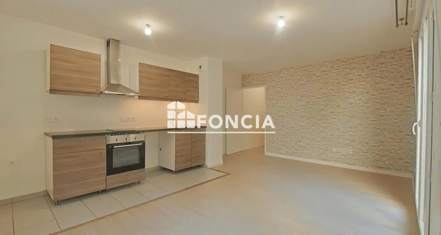 Appartement à louer, 45m², Rosny-sous-Bois