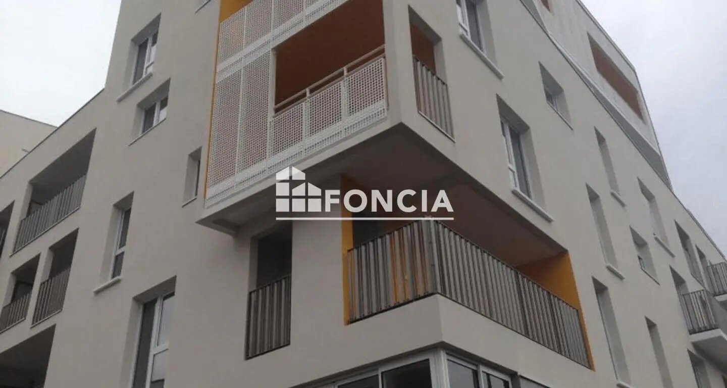Appartement à louer, 57m², Cergy