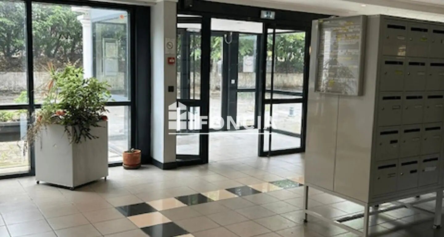 Appartement à louer, 18m², Cergy