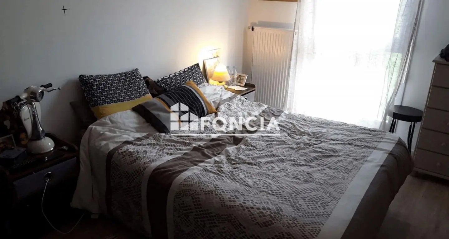 Appartement à louer, 43m², Cergy