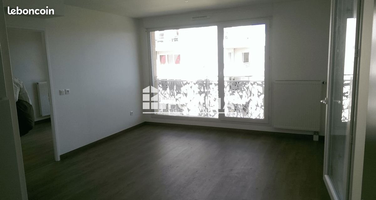 Appartement à louer, 36m², Cergy