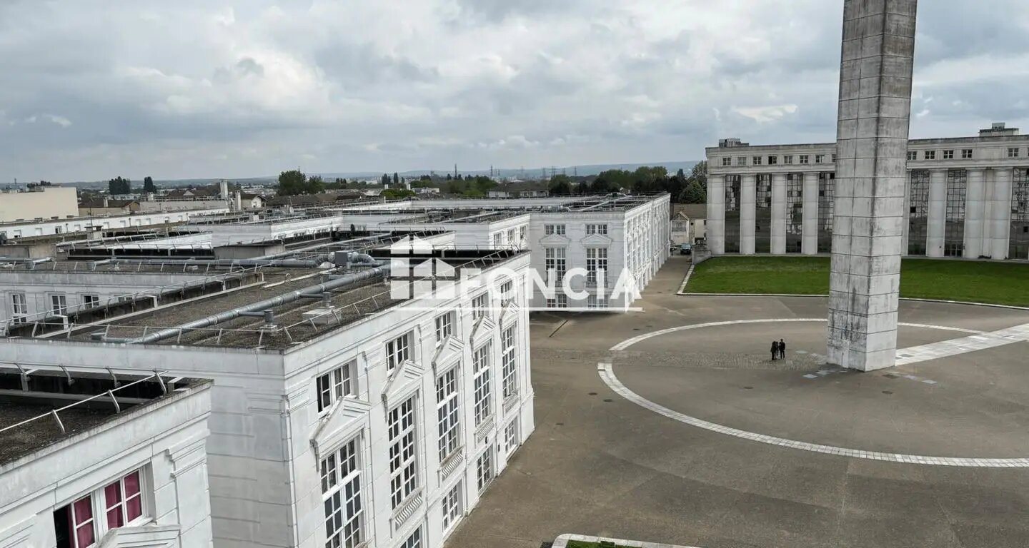 Appartement à louer, 37m², Cergy