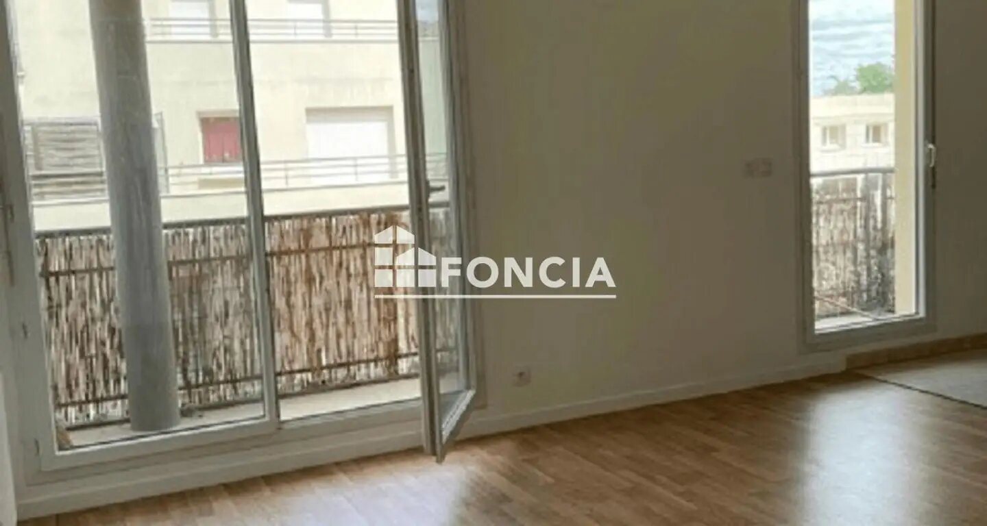 Appartement à louer, 34m², Cergy