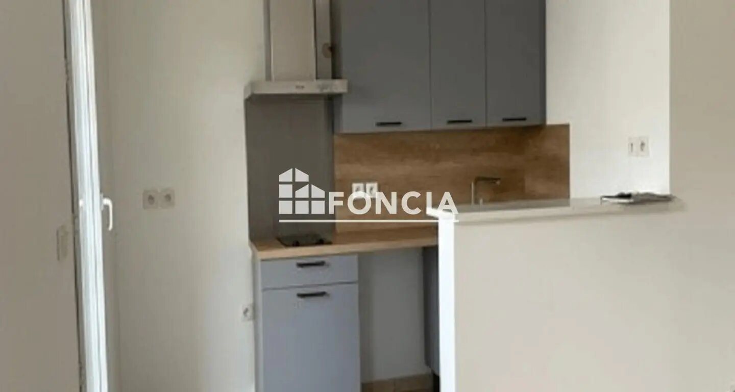 Appartement à louer, 34m², Cergy