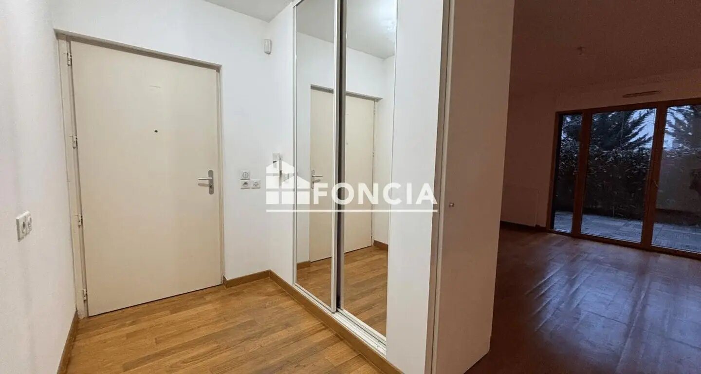 Appartement à louer, 60m², Cergy
