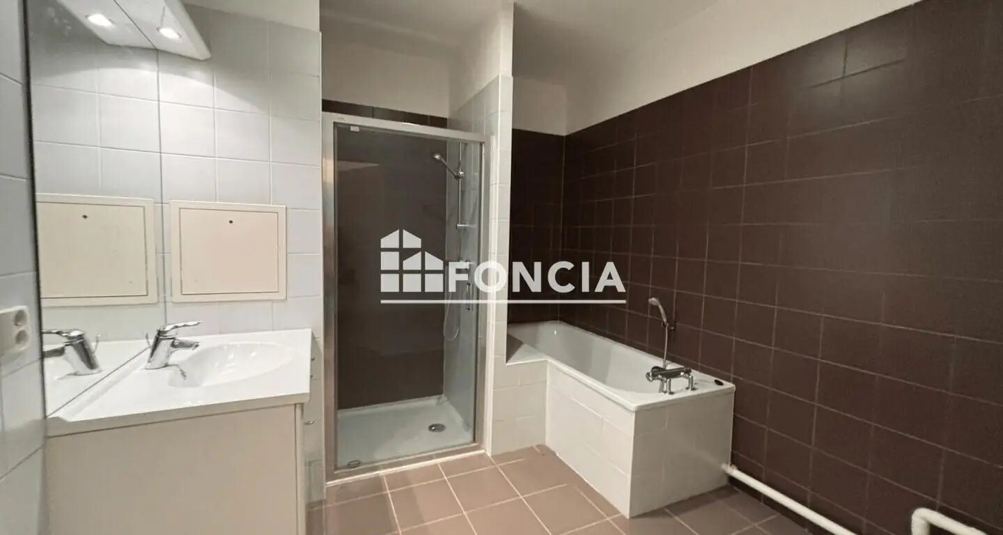 Appartement à louer, 60m², Cergy