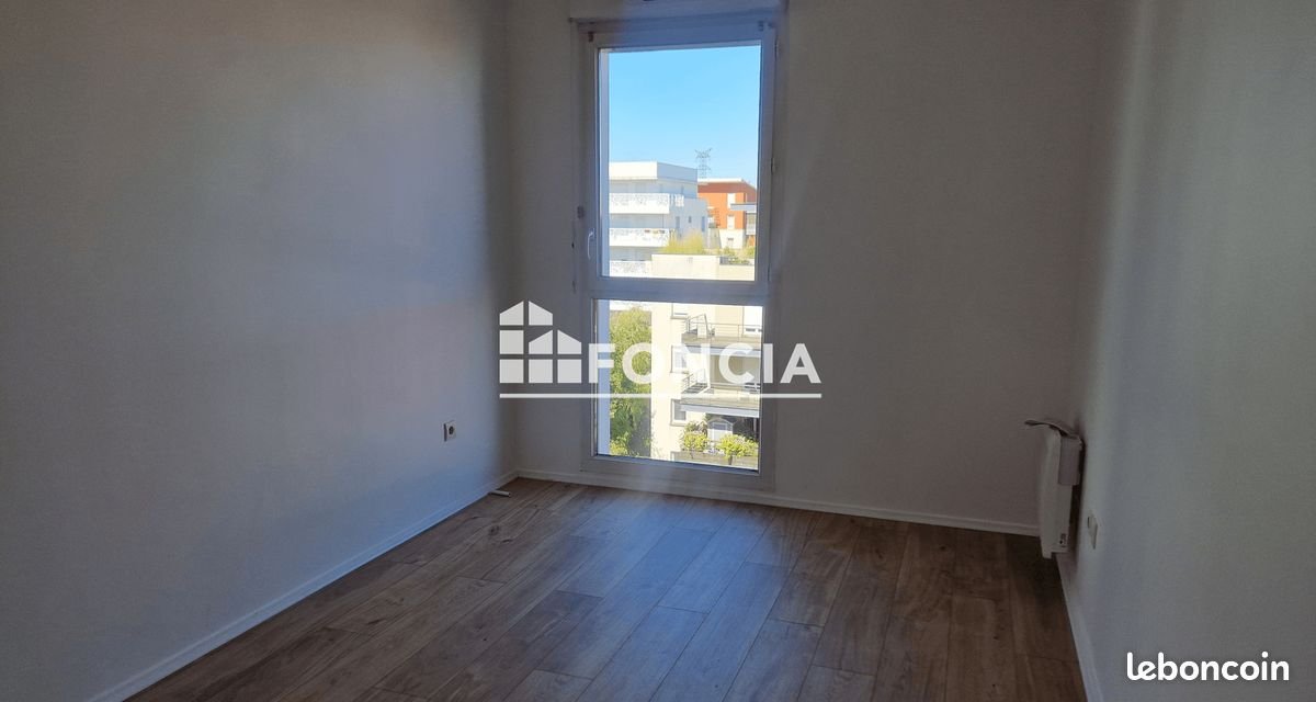 Appartement à louer, 58m², Cergy
