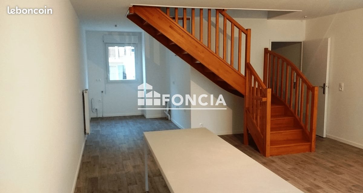 Appartement à louer, 83m², Jouy-le-Moutier