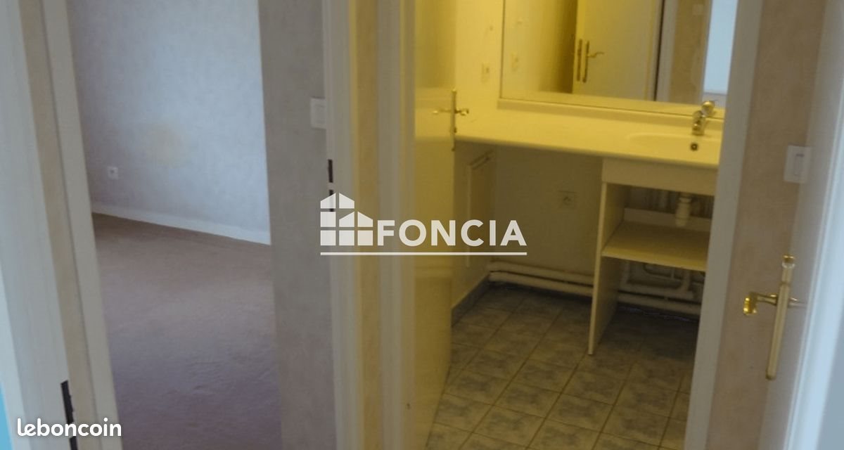 Appartement à louer, 42m², Cergy