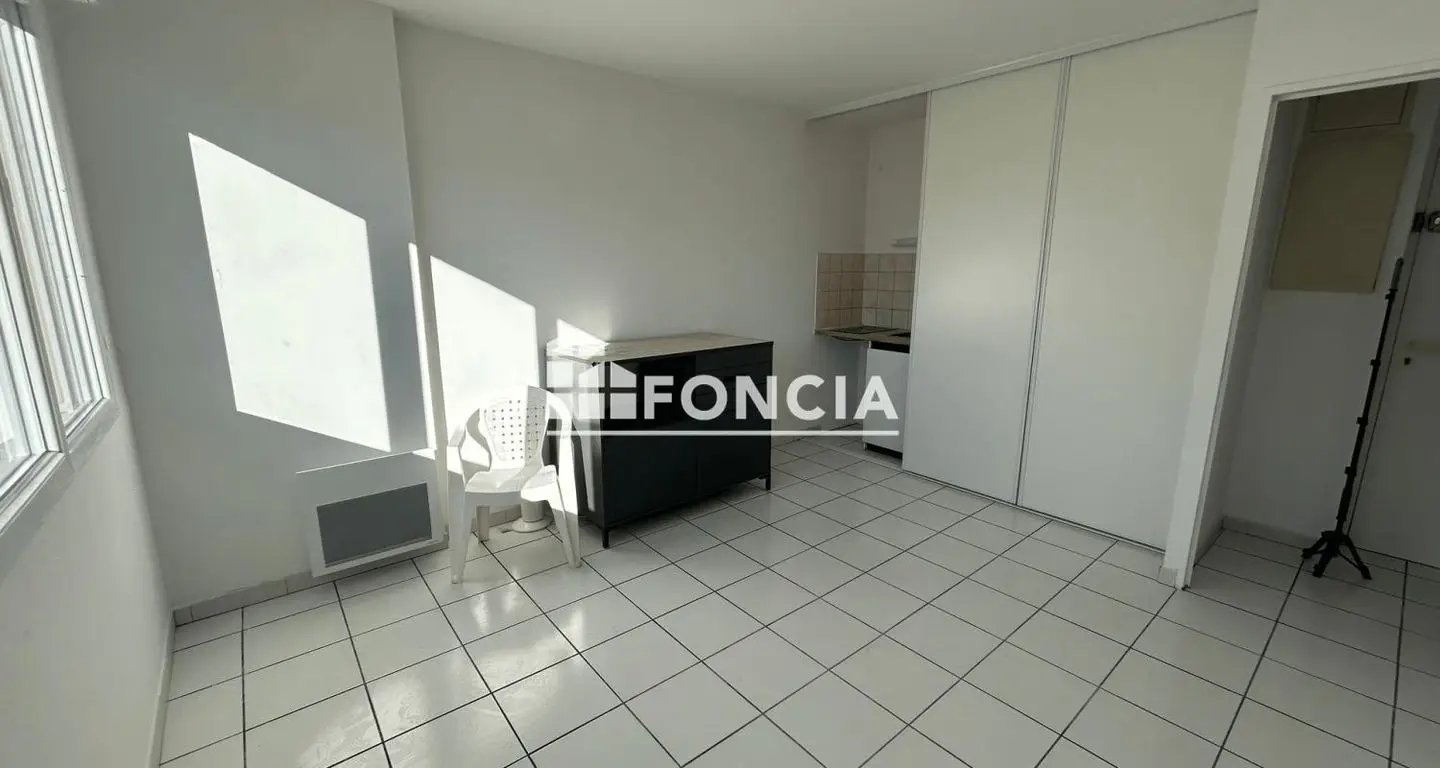 Appartement à louer, 29m², Digne-les-Bains