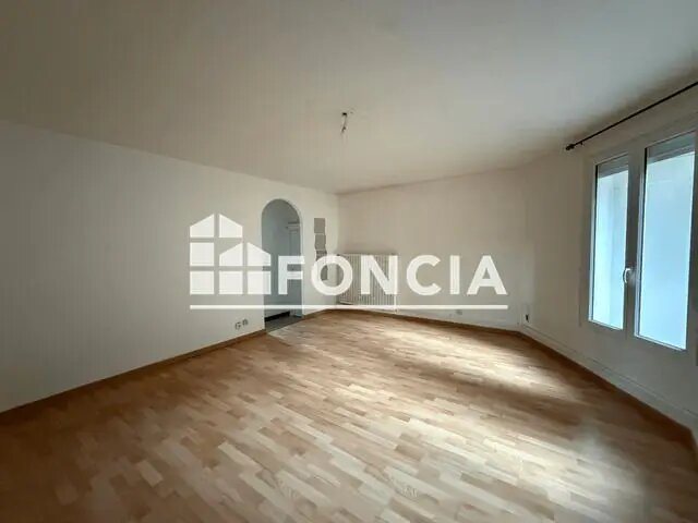 Appartement à louer, 48m², Charleville-Mézières