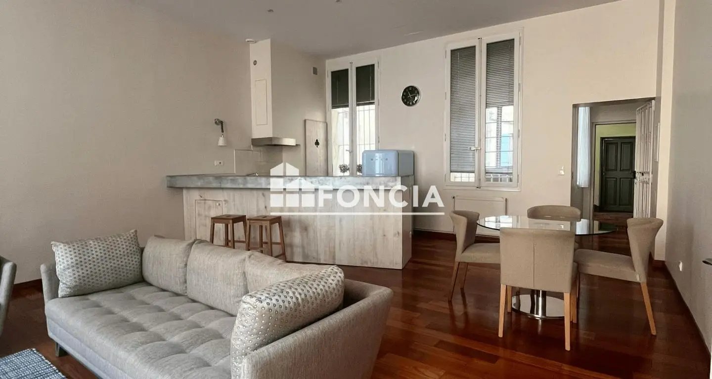 Appartement à louer, 76m², Aix-en-Provence