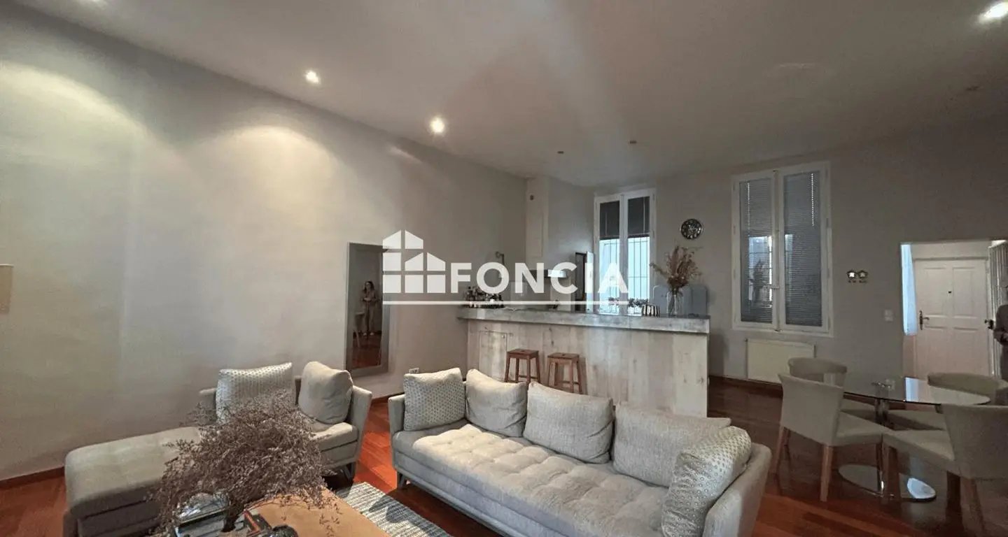 Appartement à louer, 76m², Aix-en-Provence