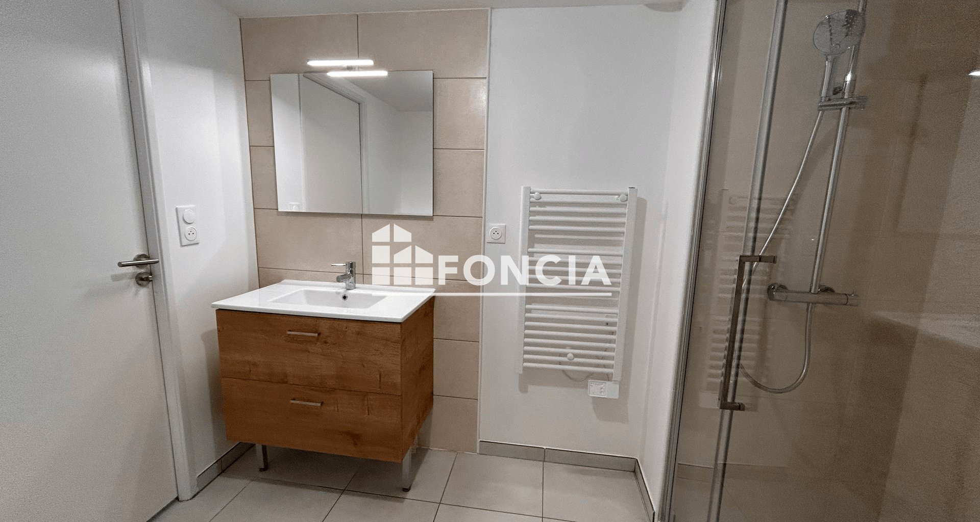 Appartement à louer, 42m², Hyères