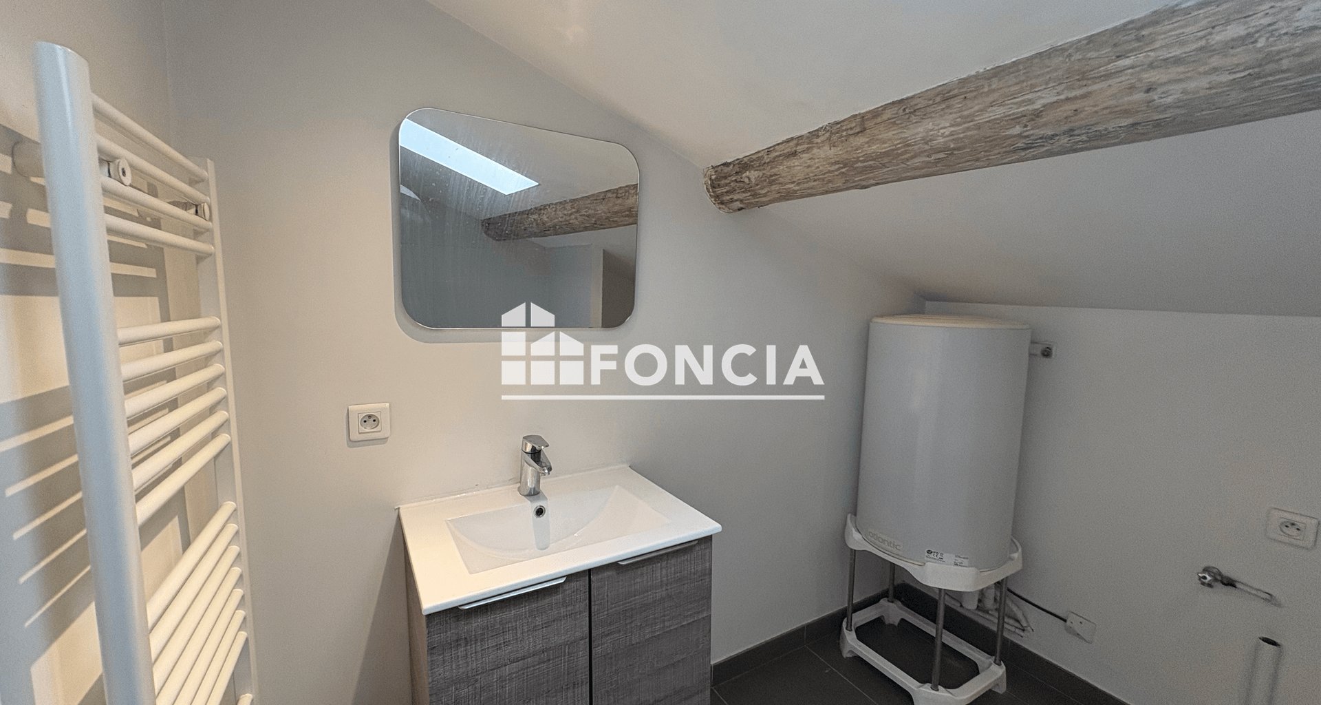 Appartement à louer, 47m², Gardanne