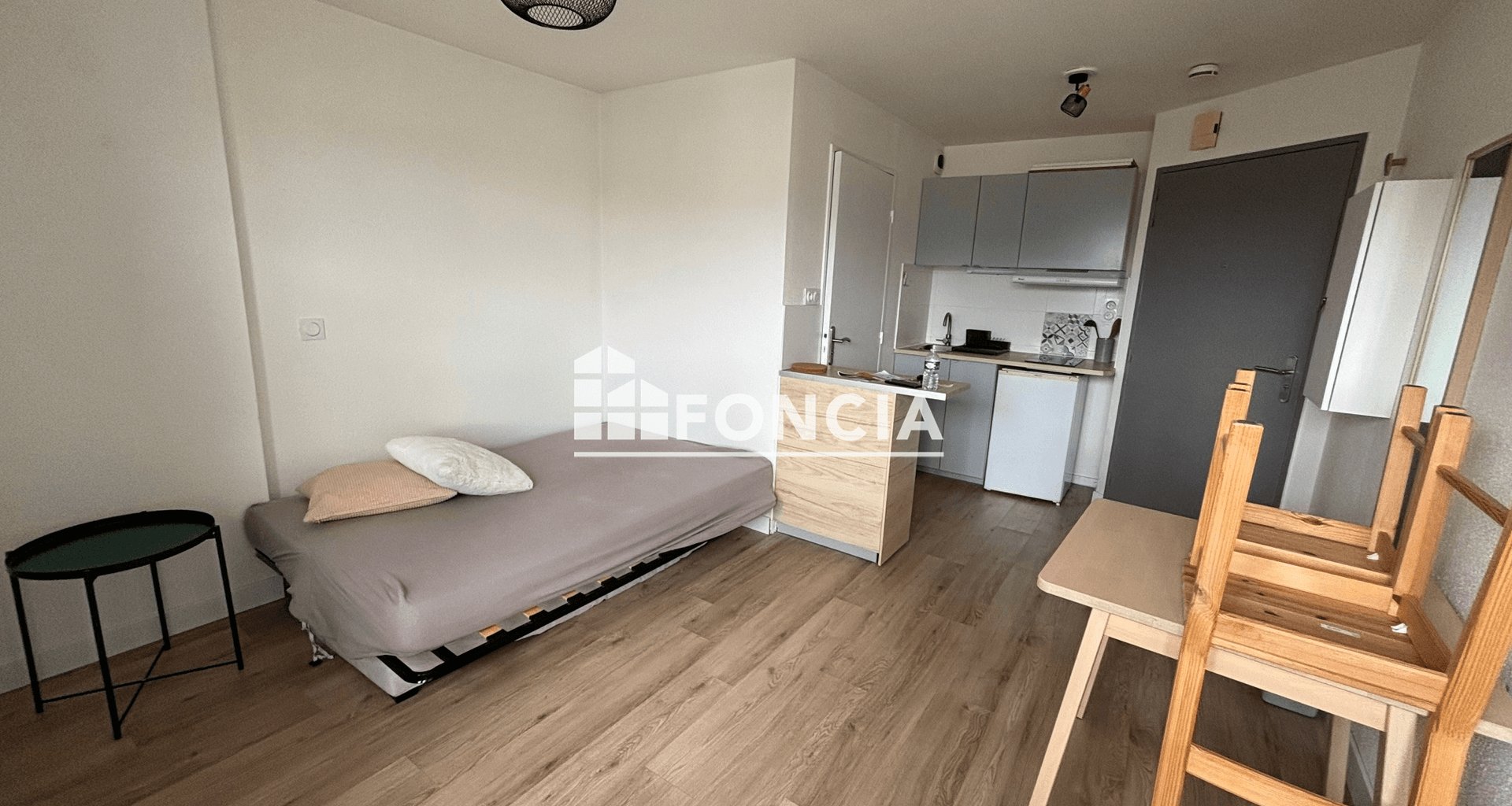Appartement à louer, 18m², Caen