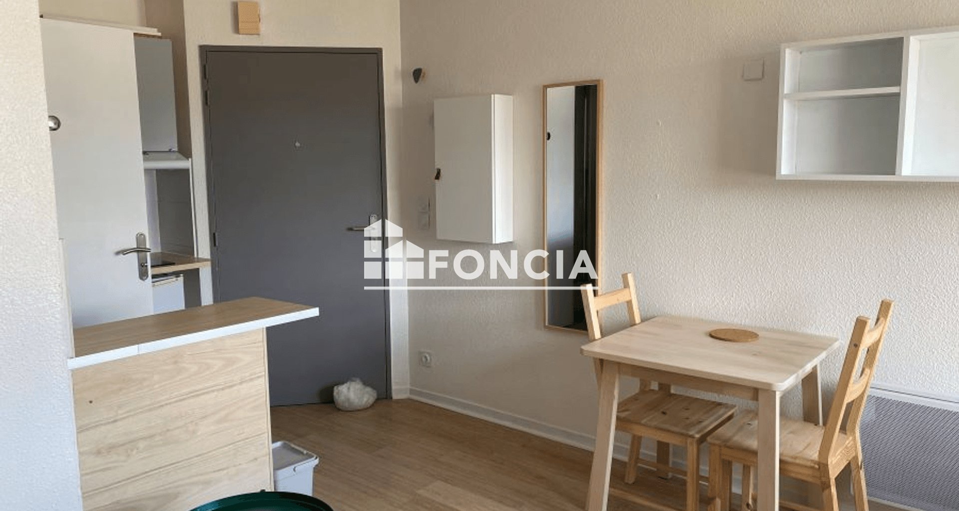 Appartement à louer, 18m², Caen