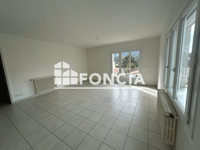 Appartement à louer, 93m², Digne-les-Bains