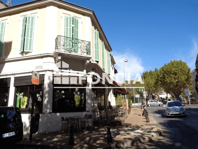 Appartement à louer, 71m², Hyères