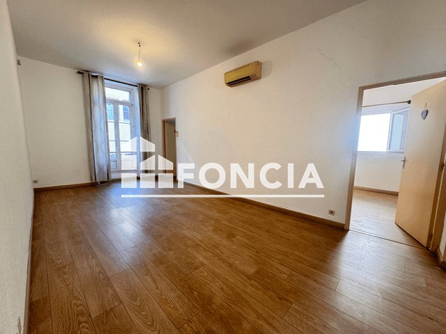 Appartement à louer, 71m², Hyères