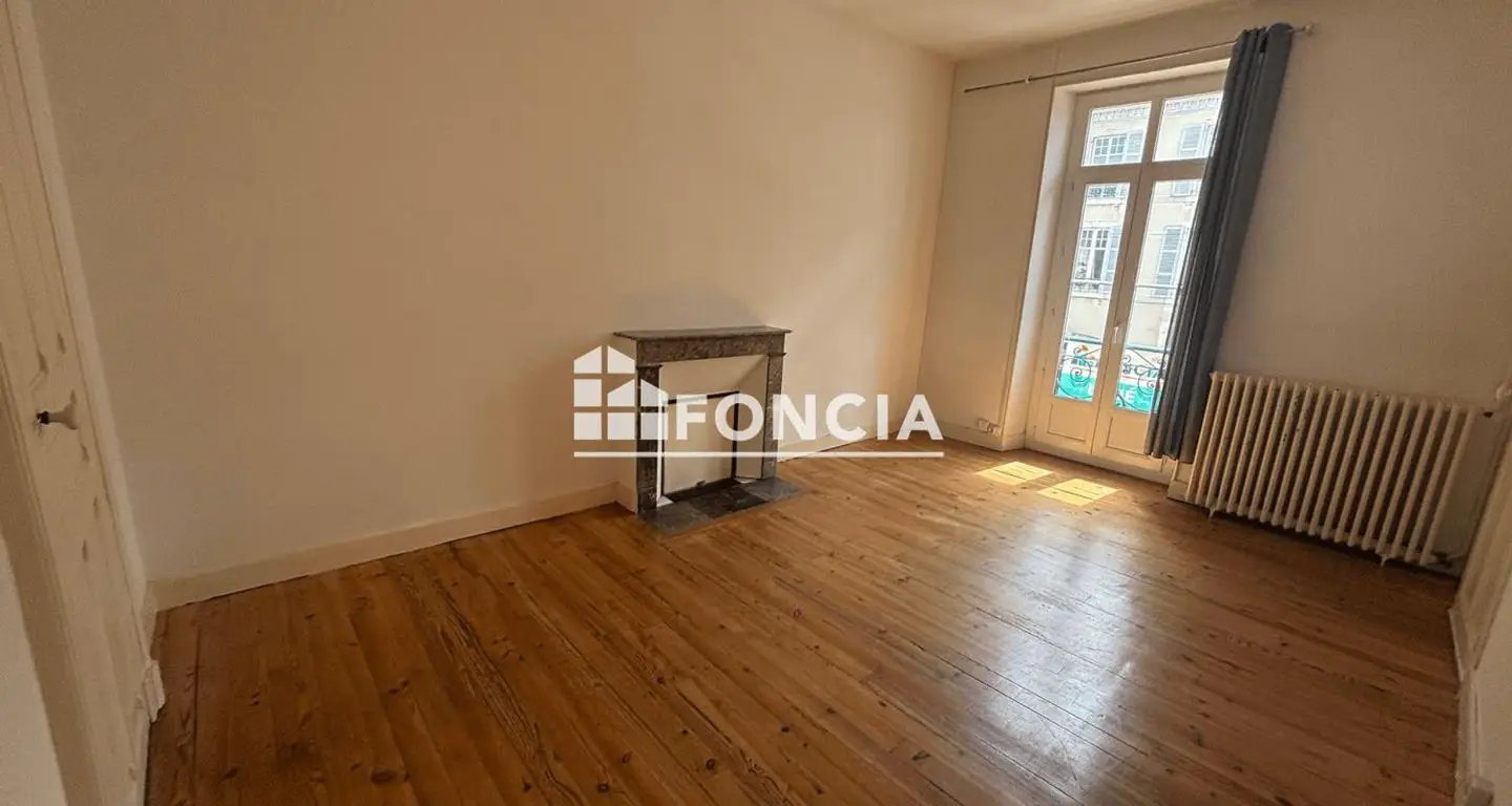 Appartement à louer, 30m², Pau