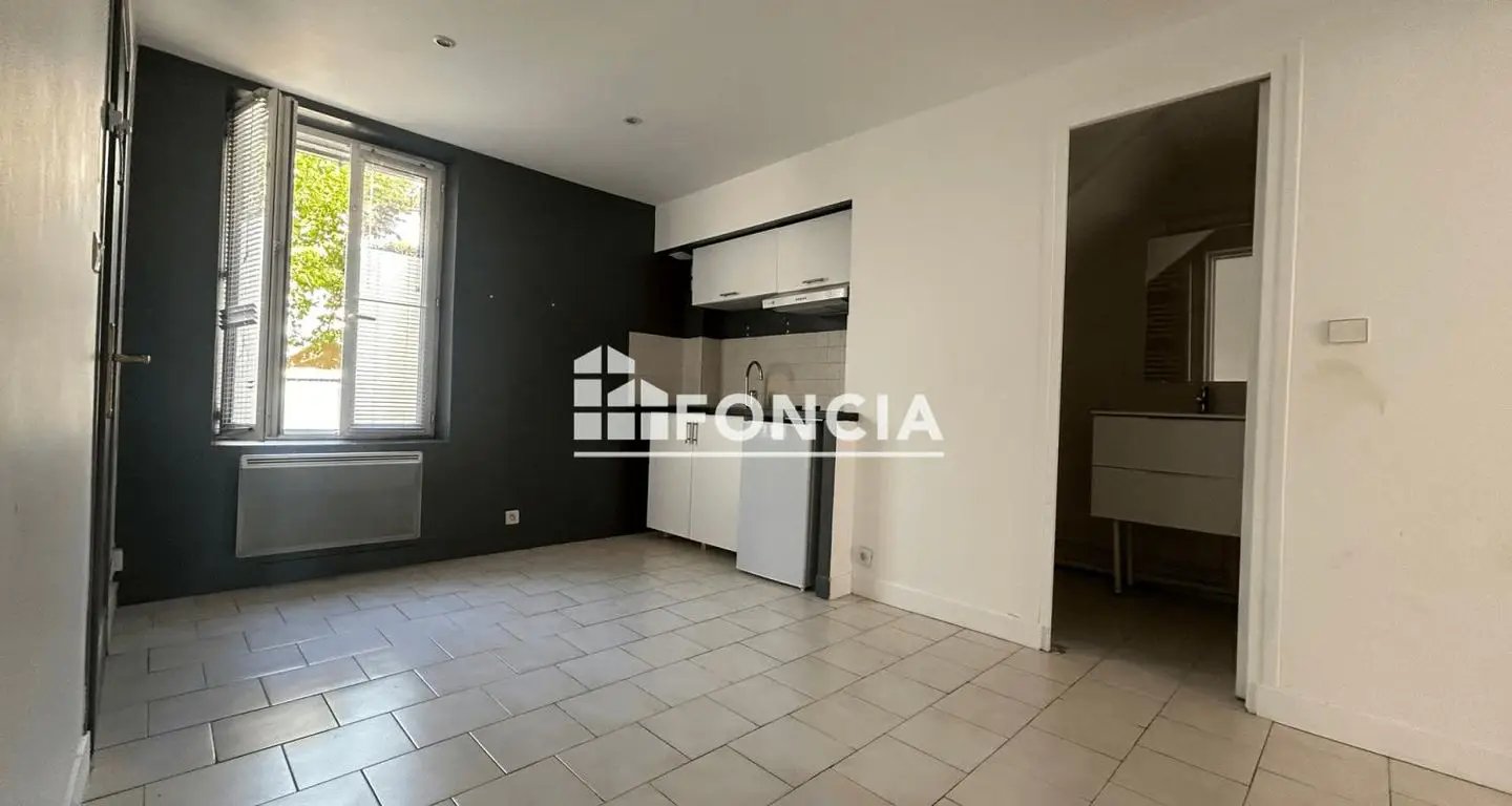 Appartement à louer, 26m², Saint-Germain-en-Laye