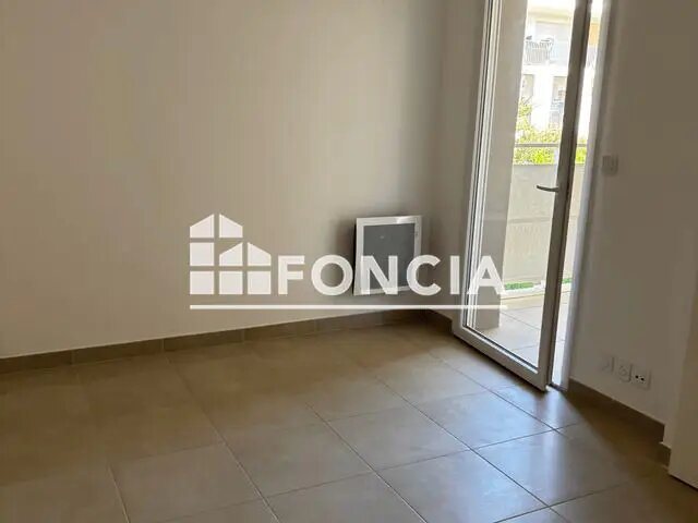 Appartement à louer, 38m², Arles