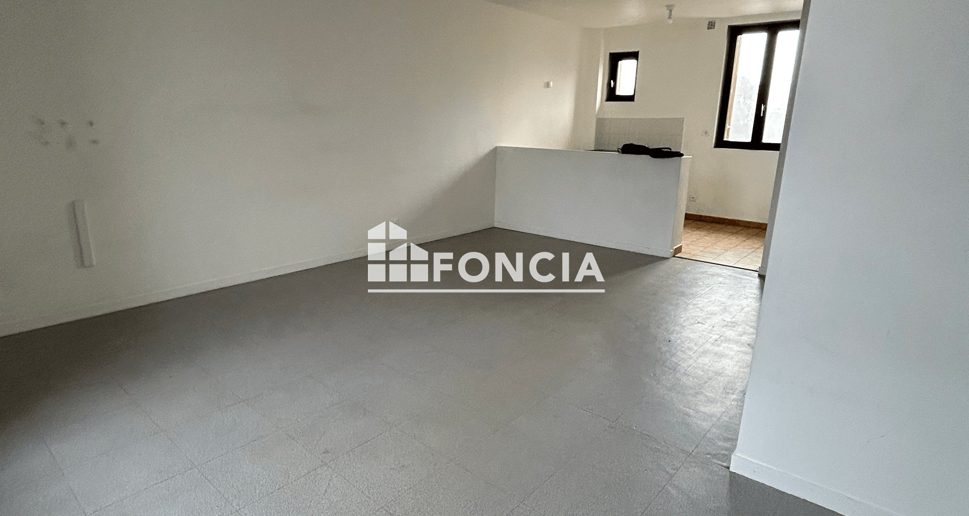 Appartement à louer, 32m², Pommeuse