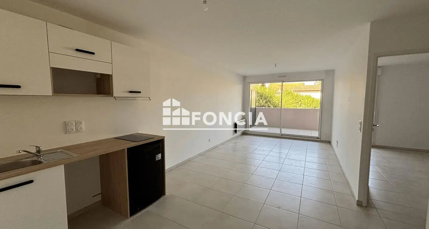 Appartement à louer, 44m², Nîmes
