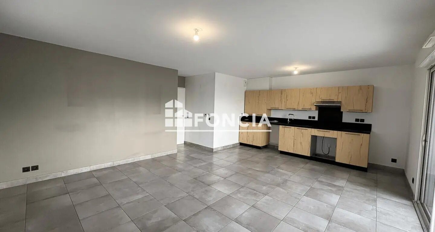 Appartement à louer, 69m², Avignon
